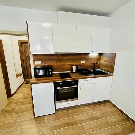 тутхон Apartment Pomorie