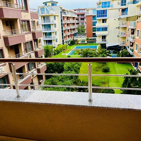 тутхон Apartment